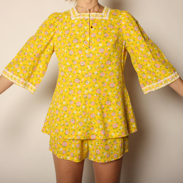 Vintage 60's Pop Art Peonies Cotton Ensemble