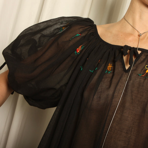 Vintage 50s 60s Hand Embroidered Haitian Voile Trapeze dress