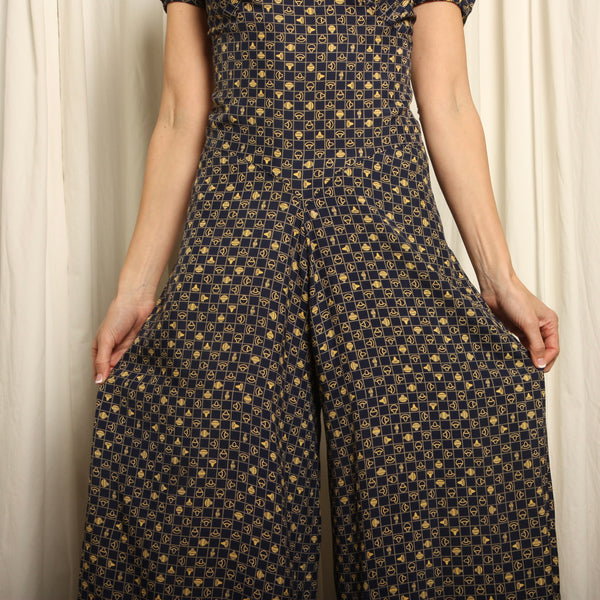 Vintage 40's Hat + Pottery Print Draped Beach Pajama Jumpsuit